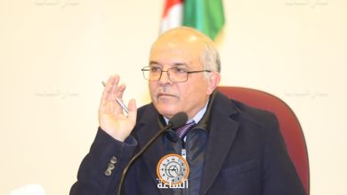 صورة الصليبية الجديدة: وزير الحرب الأمريكي