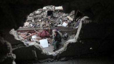 صورة من الوساطة إلى التسويف: مفاوضات القاهرة في نفق مسدود