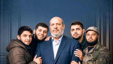 صورة خليل الحية… أسطورة الجهاد والتضحية  القائد الذي احترق بيته مراتٍ كثيرة… لكنه لم ينكسر